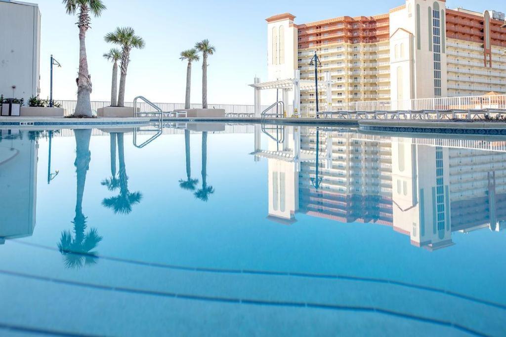 Sea-Renity At Laketown Wharf #1607 By Nautical Properties Panama City Beach Dış mekan fotoğraf
