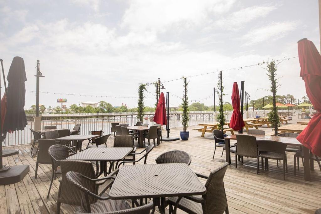 Sea-Renity At Laketown Wharf #1607 By Nautical Properties Panama City Beach Dış mekan fotoğraf